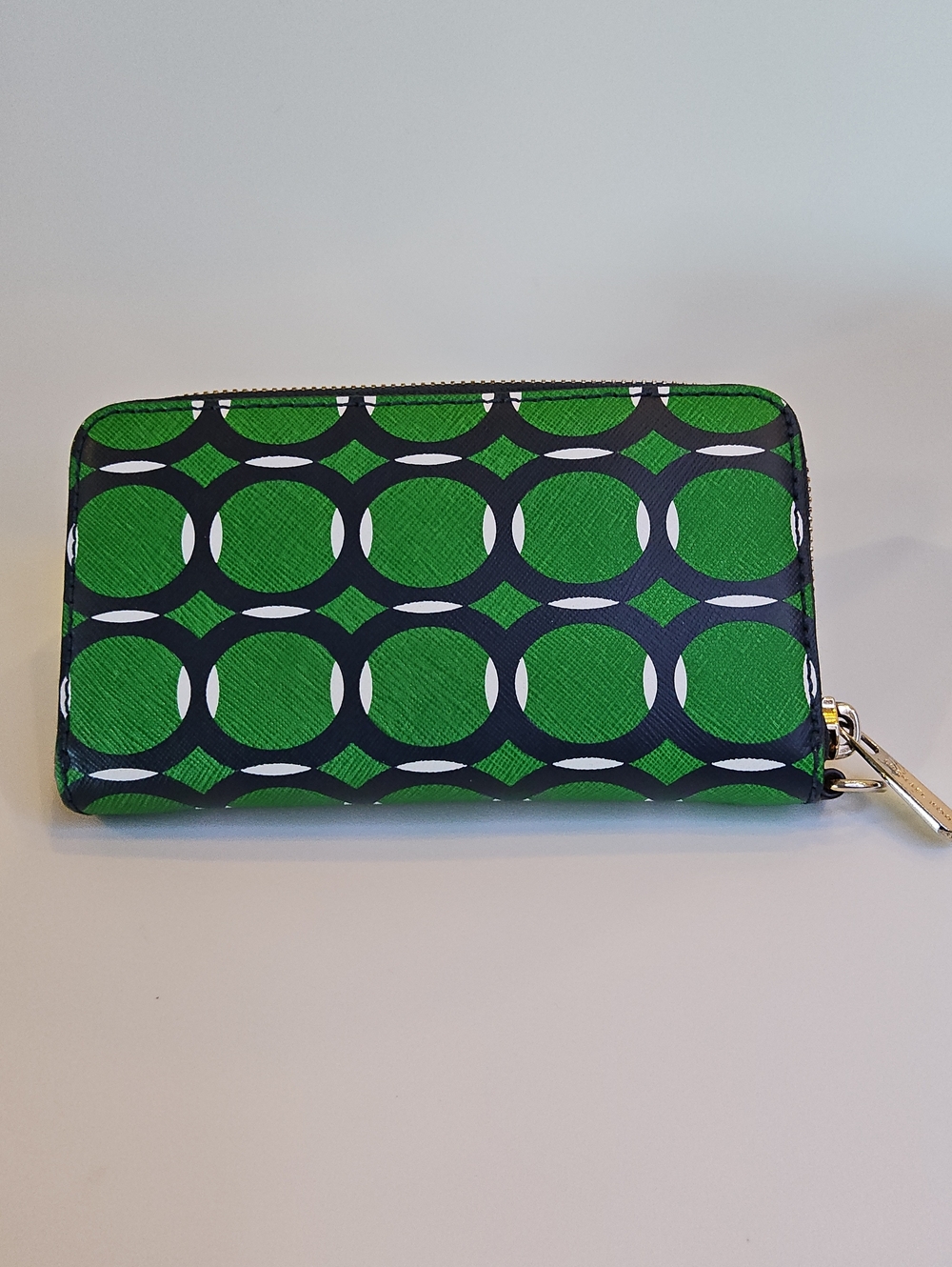 Michael Kors Green Geometric Zip-Around Wallet with Gold MK Medallion - Picture 6 of 8